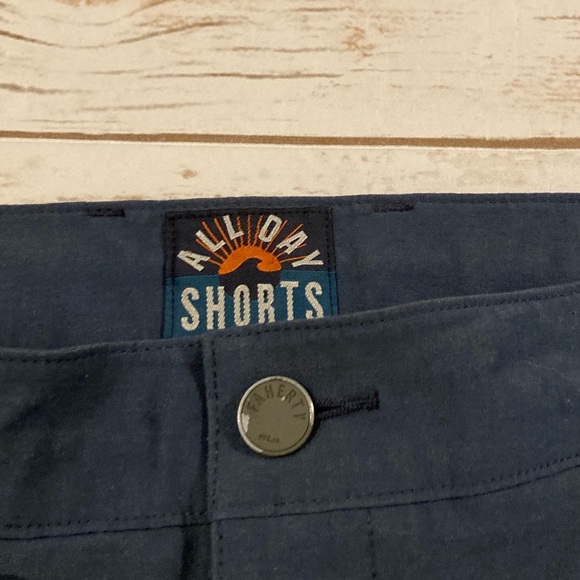 Faherty Men’s Blue Nights All Day™ Short 2.0 (9") Size 38 - Picture 12 of 13